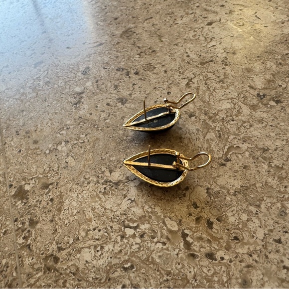 Onyx and Gold Earrings omega backs - Picture 3 of 4